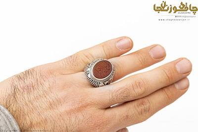 انگشتر عقیق کهنه طرح دو اشگ